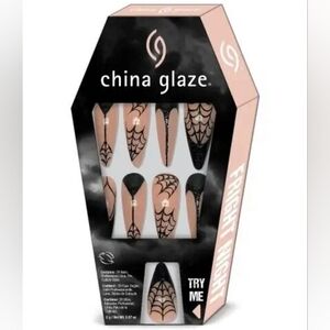 China Glaze Designer Nail Tips Fright Night #58180 Halloween spider web almond
